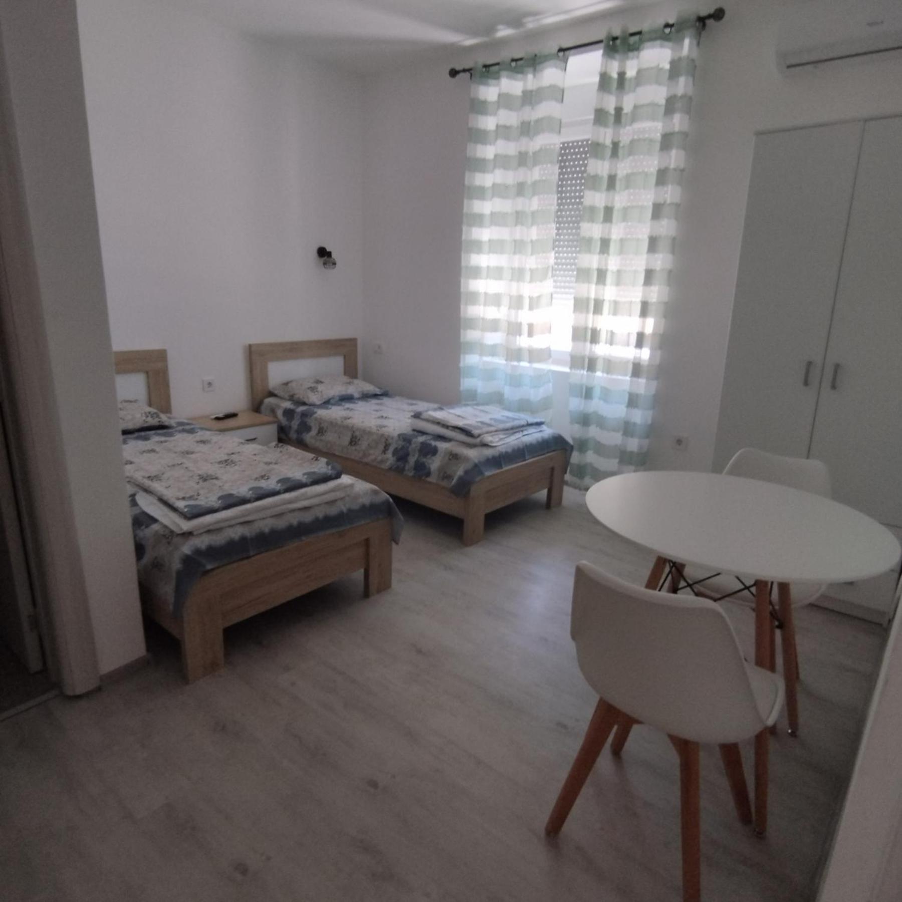 Apartmani 15 Cetinje Exterior photo
