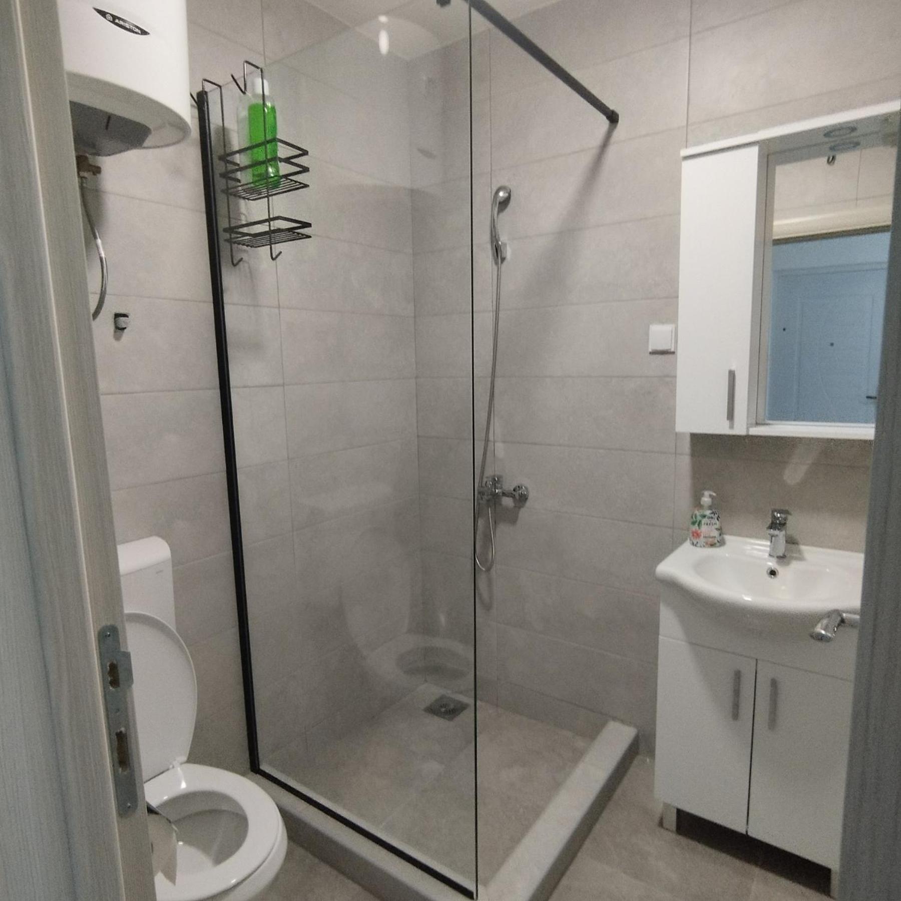 Apartmani 15 Cetinje Exterior photo